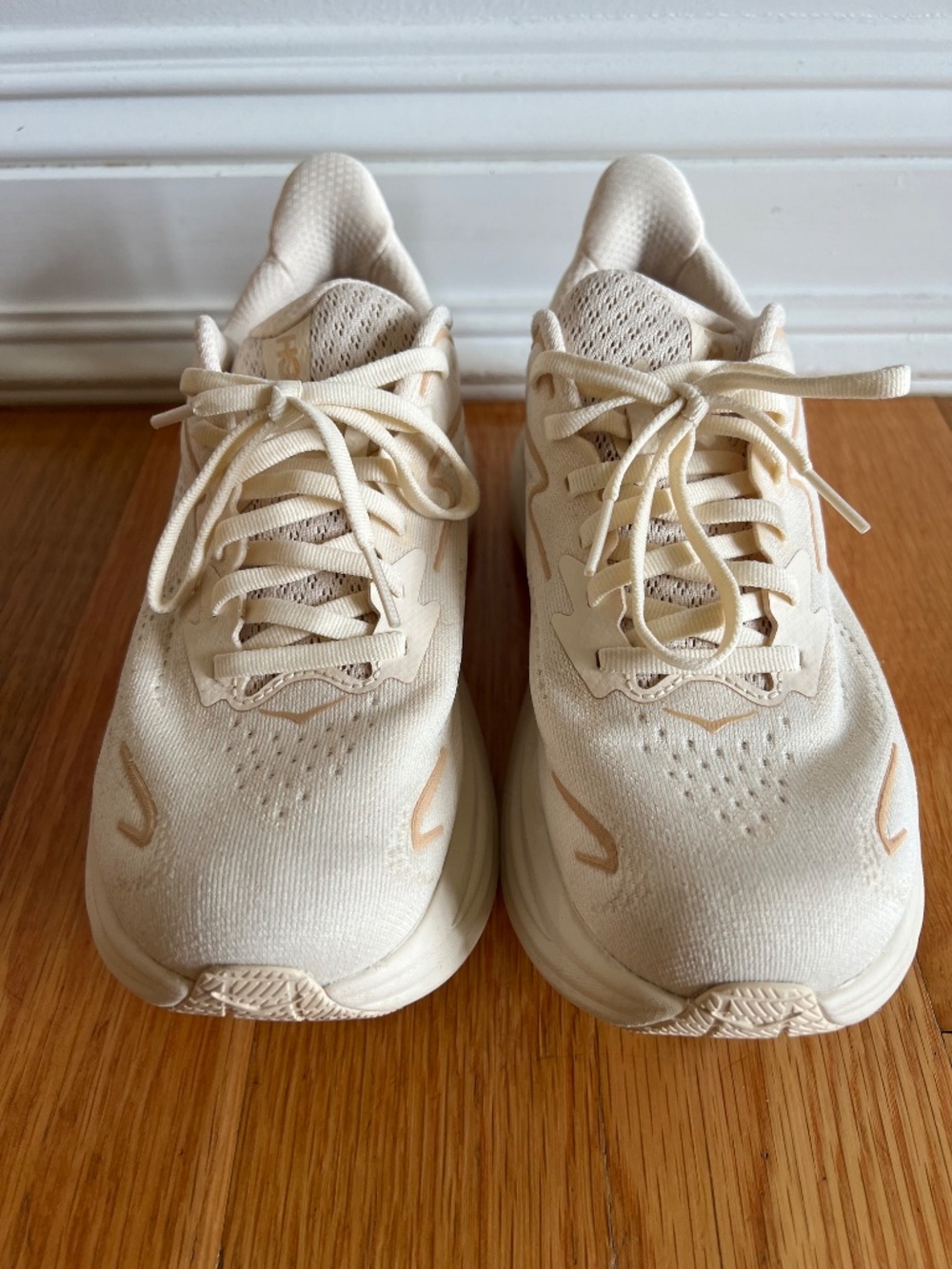 HOKA Clifton 10 Vanilla Birch Womens Size 7 - Picture 4 of 8